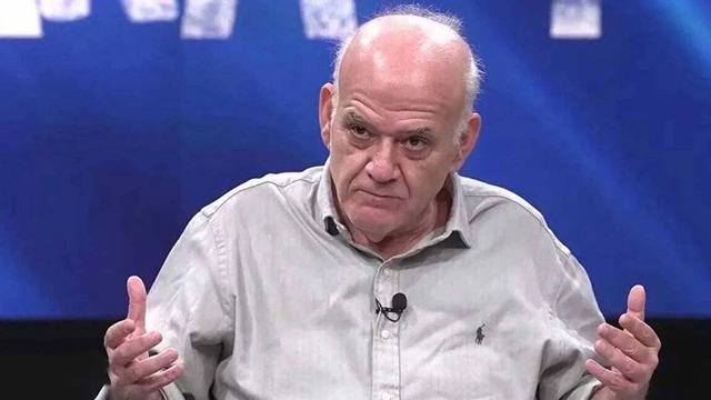 Ahmet Çakar'dan Dursun Özbek'e Çarpıcı Sözler: 'Utanması Gereken Ben Değilim!'