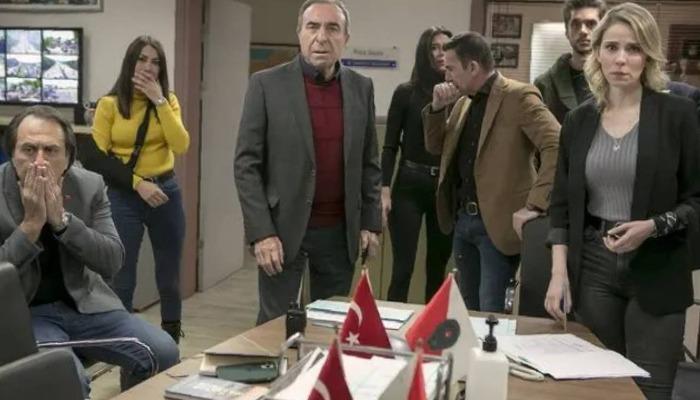 Arka Sokaklar'da Şevket Çoruh'un ardından bir sürpriz daha!  Bomba ismi diziye geri dönüyor