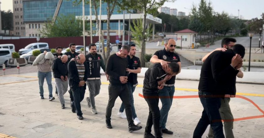 Elazığ'da uyuşturucuyla mücadele operasyonu: 13 tutuklu