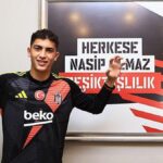 Beşiktaş, 17 yaşındaki genç kaleci Mehmet Tuğra Yeşilyurt ile profesyonel sözleşme imzaladı!