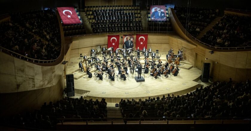 STK, Ulu Önder Atatürk’ün anısına özel konser düzenledi