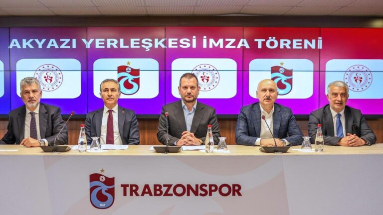 Şenol Güruş Stadyumu tamamen Trabzonsport'du!