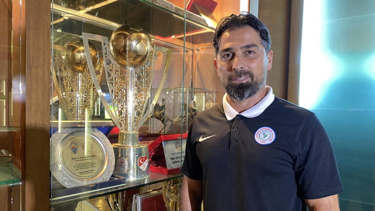 İlhan Palut'un Çaykur Rizero tarafından Kararı: Resmi Duyuruldu! – Son Dakika Spor Haberleri