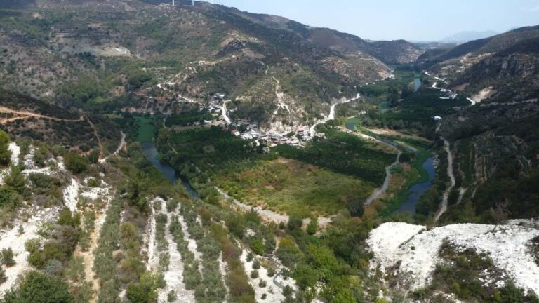 Hatay'ın Gizli Cenneti Aknehir Drone ile görüldü