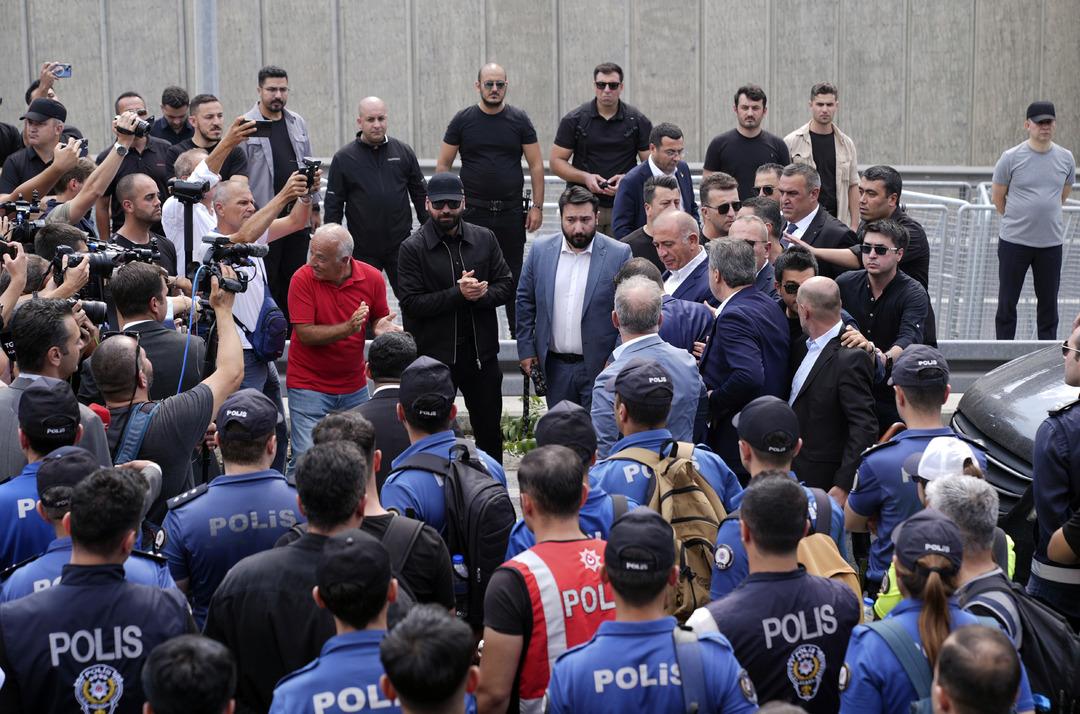 Son Dakika | CHP ayrıca İstanbul İl Kongresi'nde gerginliğe yol açtı: Dava reddedildi!