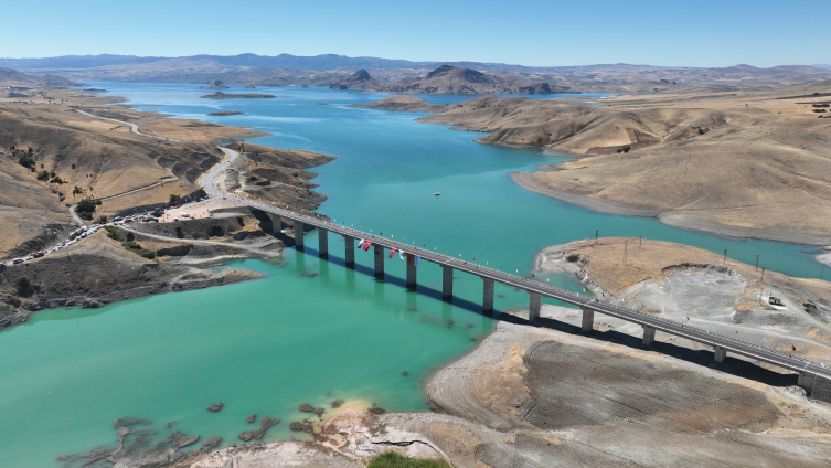 Bakan Uraloğlu: Terörizmin gölgesinin kaldırılmasıyla Tunceli turizm cennetine dönüştü