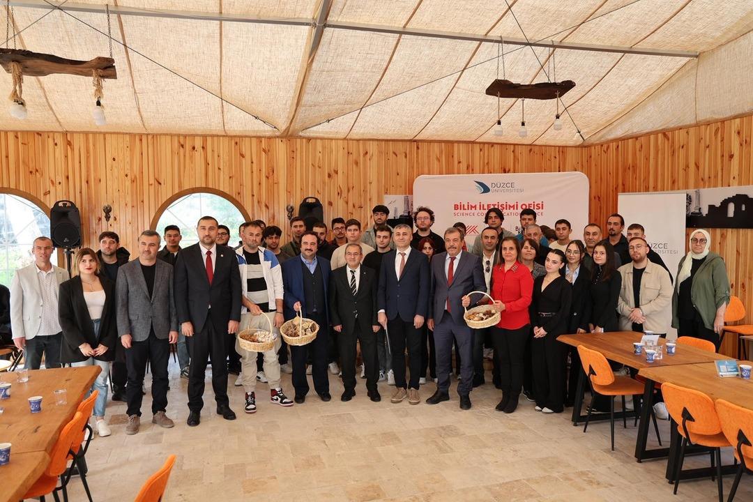 Mantarların gizemli dünyasını konuştuk! Dünyada yaklaşık 5 milyon mantar türü var: sadece 3 bini yenilebilir! 2