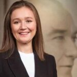 Şehzadeler Belediye Başkanı Gülşah Durbay’dan üzücü haber! Kanserle mücadelesi sürüyor.